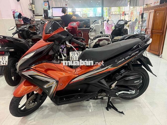 Honda Air Blade 2015 trả góp đưa trước 7tr