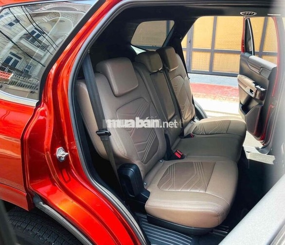 Ford Everest Titanium 1 Cầu 2022- 32.000 Km -XHD