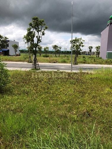 Đất ở đô thị khu dân cư Vinhomes, thị trấn Hậu Nghĩa.
