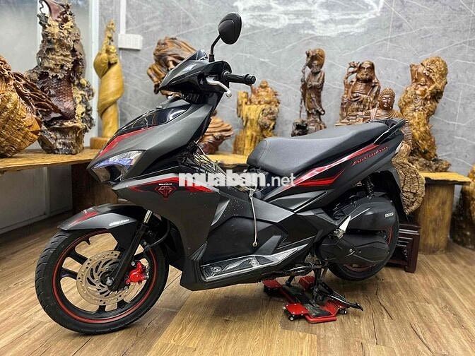 Honda Airblade 2017 chính chủ đã rút hồ sơ cầm tay