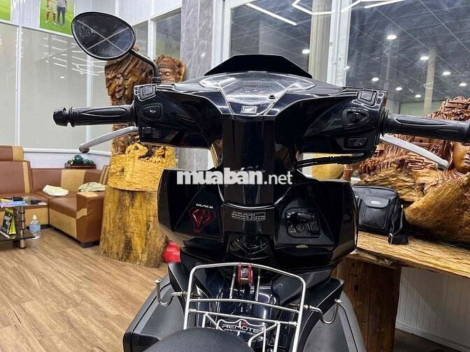 Honda Airblade 2017 chính chủ đã rút hồ sơ cầm tay