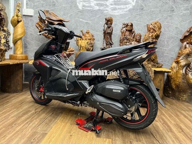 Honda Airblade 2017 chính chủ đã rút hồ sơ cầm tay