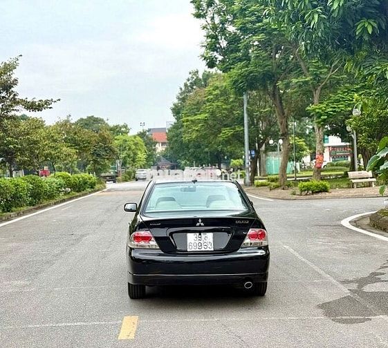 Mitsubishi Lancer GALA 2005 Đen Tự động