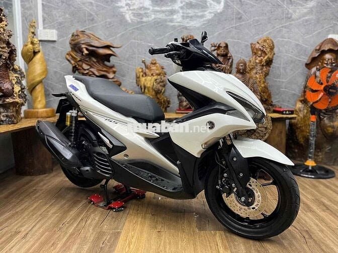 Yamaha NVX 155VVA 2017 xe đẹp, máy móc êm