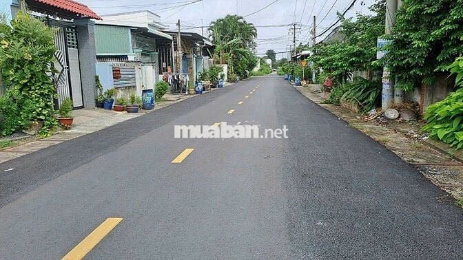 Đất rộng 240m2 thổ cư Đường Võ Thị Nhúa, Tân Phú Trung SHR Giá 930tr