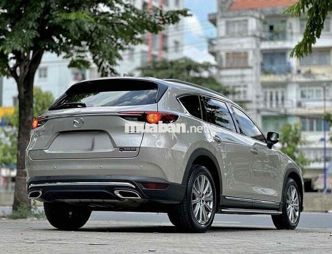 Mazda CX8 2.5 Premium 2023 Vàng Ánh Kim 23.000Km