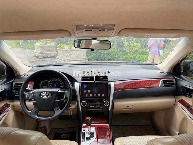Toyota Camry 2014 E 2.0 Vàng cát