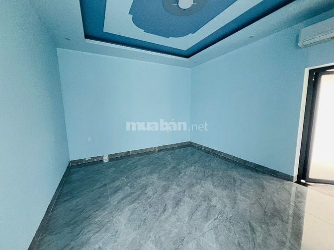 Cho thuê nhà đẹp 1 trệt 3 lầu  góc 2 mặt tiền KDC Bửu Long