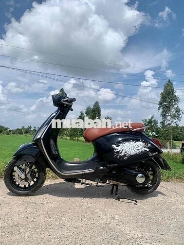 Honda CB600F Hornet Đen, Trắng, Cam