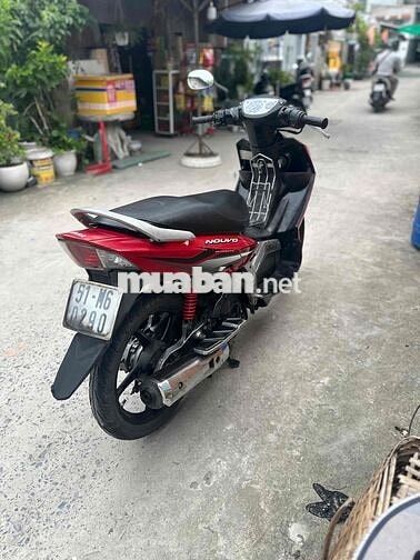 Yamaha Nouvo 3 Tự động màu Đỏ