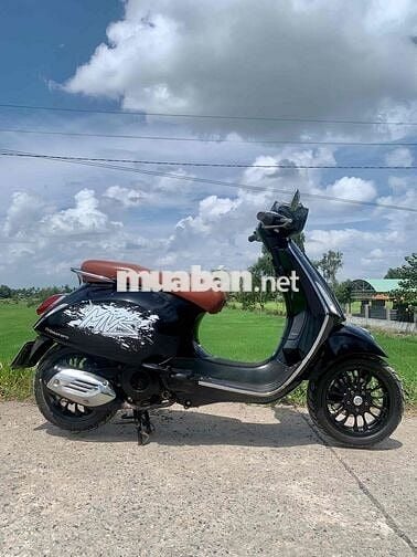 Honda CB600F Hornet Đen, Trắng, Cam