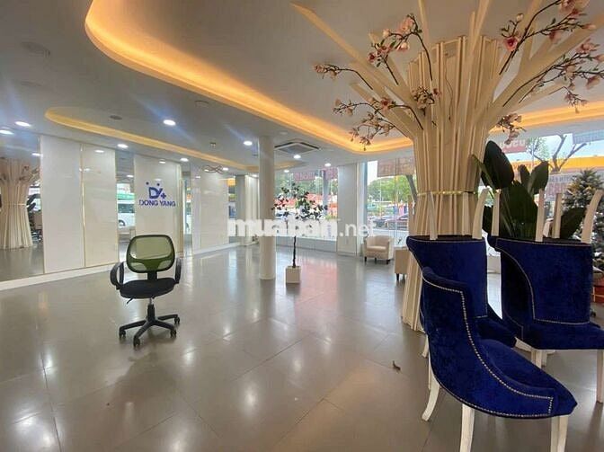 DT 20 x 20m 1 Trệt + 1Lầu Tổng DTSD 800m2