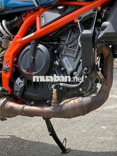 Ktm duke390 2024, có giao lưu xe.