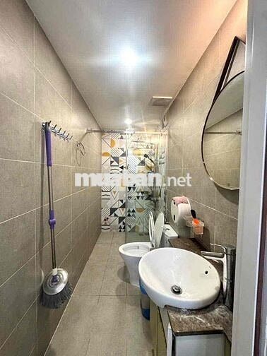 Cần cho thuê nhà đầy đủ tiện nghi , nội thất cao cấp
