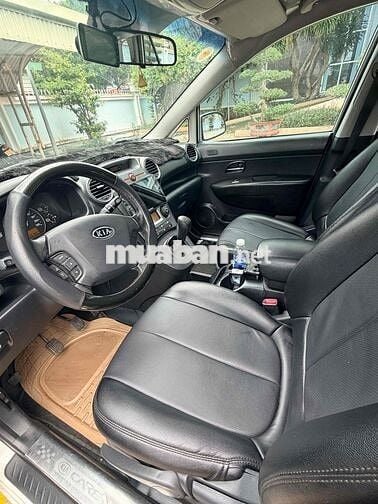 Kia Carens 2015 Trắng 7 chỗ Sàn