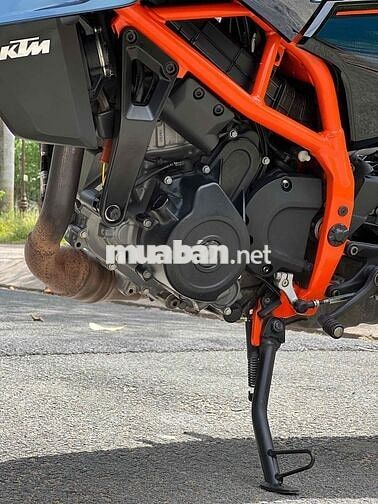 Ktm duke390 2024, có giao lưu xe.