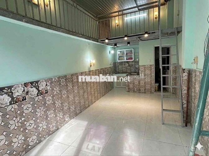 Cho thuê nhà mặt tiền đường 18-gần TTTM Gigamall. giá rẻ