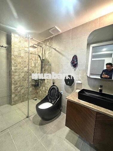 Cần cho thuê nhà đầy đủ tiện nghi , nội thất cao cấp