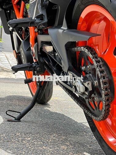 Ktm duke390 2024, có giao lưu xe.