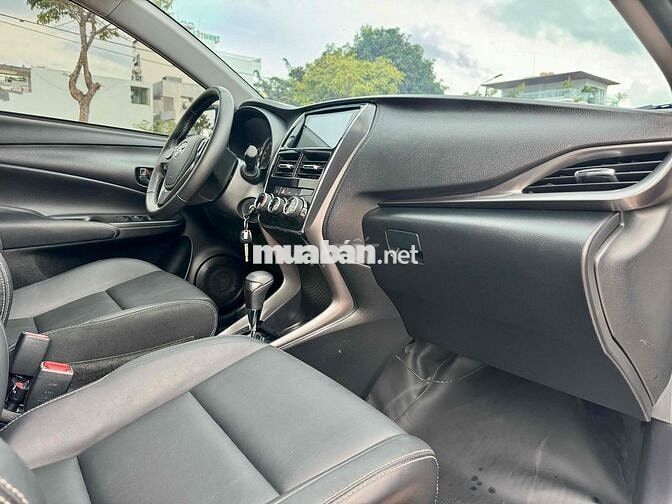 Toyota Vios 2026 1.5L AT bản E Vàng cát siêu lướt