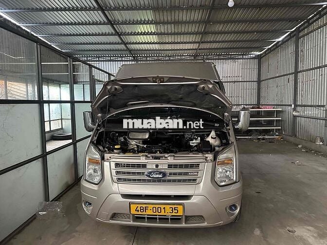 Ford Transit 2018 Máy dầu 16 chỗ Vàng cát