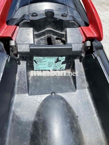 Yamaha Jupiter Gravita Đỏ đen đi lại