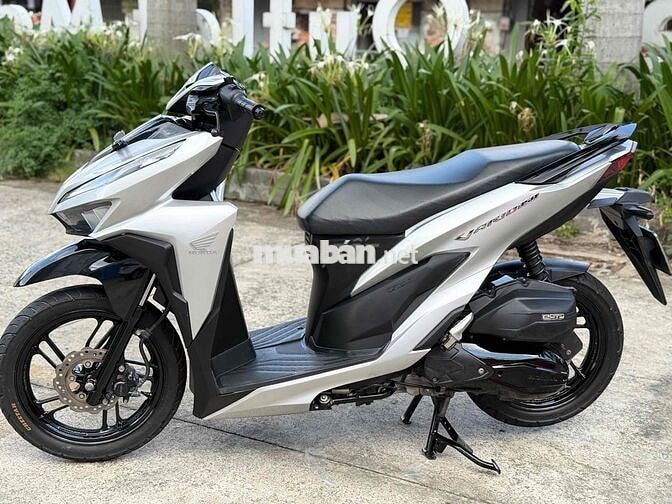 Honda Vario 150 2020 Bạc đen 25000 km