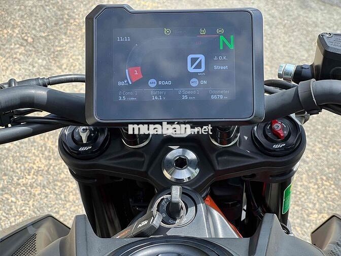 Ktm duke390 2024, có giao lưu xe.