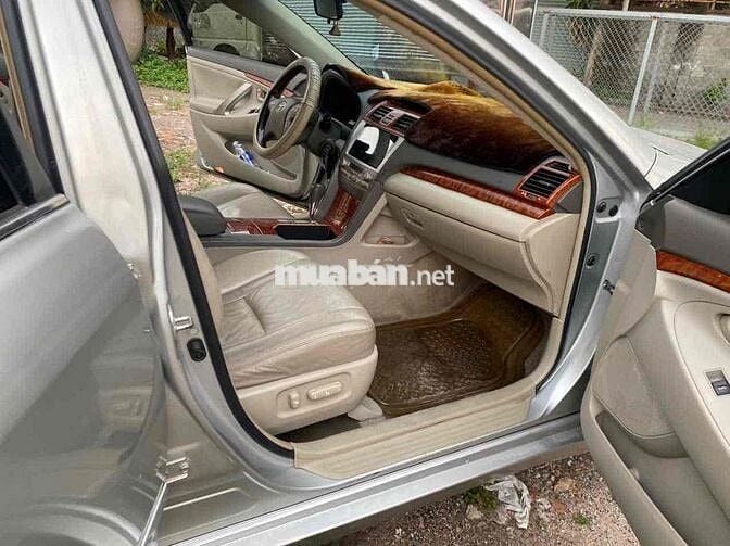 Toyota Camry 2.4G 2006 Tự động