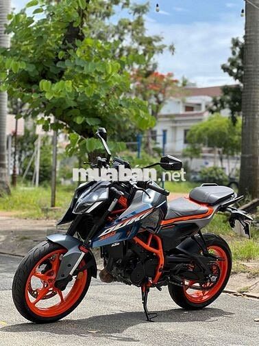 Ktm duke390 2024, có giao lưu xe.