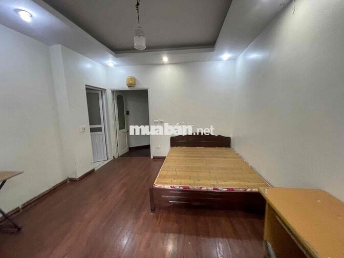 cho thuê cả nhà hoặc phòng riêng