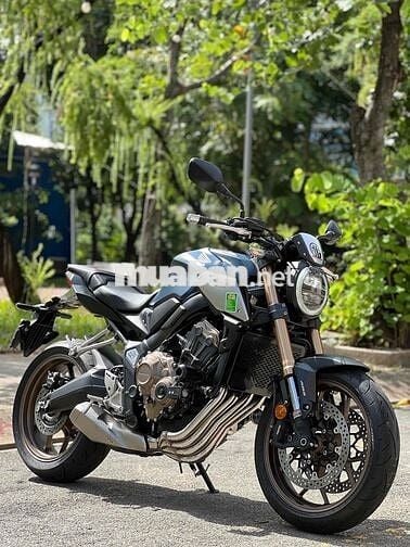 Honda CB650R 2022 Xám 1.000km, có giao lưu xe.