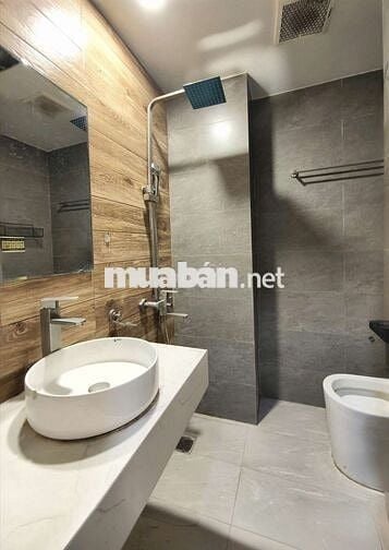 Cho thuê CHDV Full đồ Ô Tô đỗ cửa ngay Phạm Hùng, Mỹ Đình