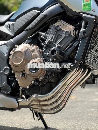 Honda CB650R 2022 Xám 1.000km, có giao lưu xe.
