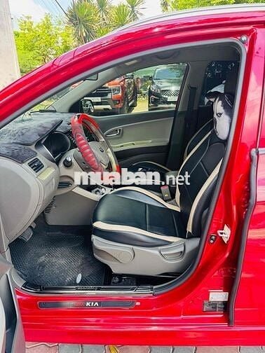 Kia Morning Tự động màu Đỏ