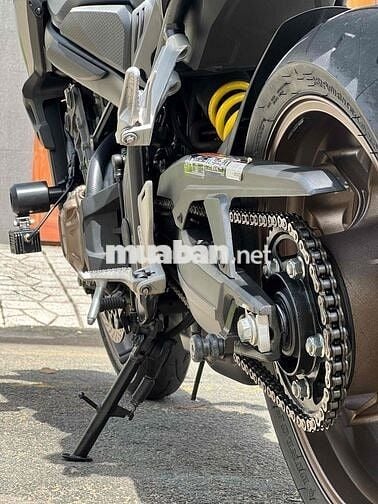 Honda CB650R 2022 Xám 1.000km, có giao lưu xe.