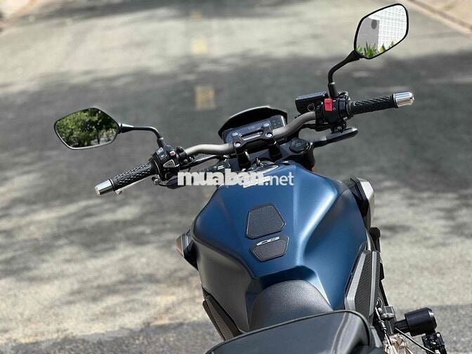 Honda CB650R 2022 Xám 1.000km, có giao lưu xe.