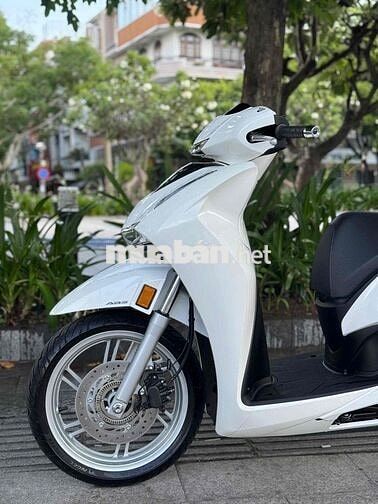 SH350i 2025 Trắng bạc 4.000km Chính Chủ Bao Tên