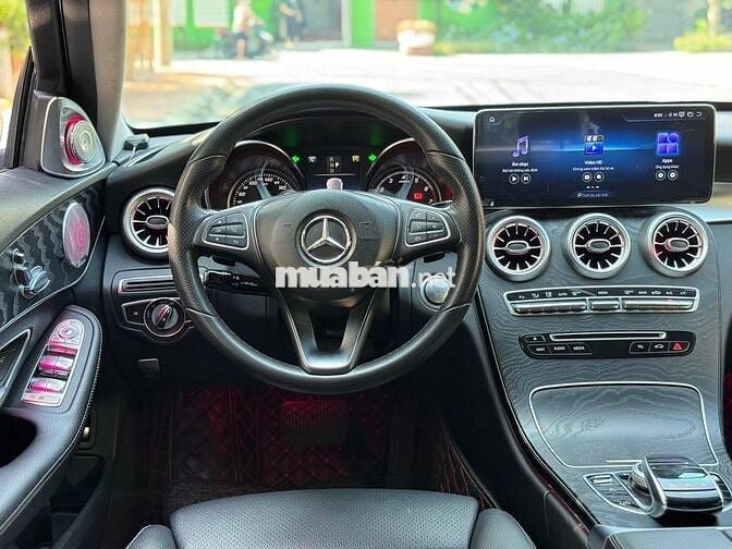 Mercedes C200 2018 Đen AT (9G-Tronic) Full Option