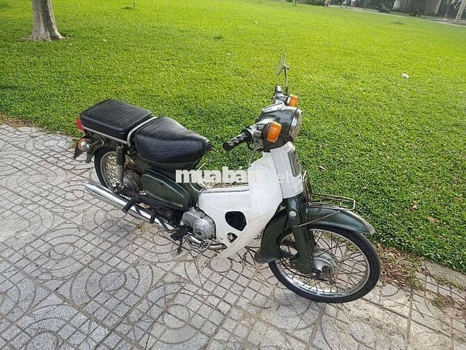 Honda Super Cub 50cc Xanh lá phối trắng