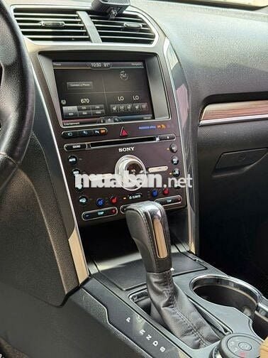 Cần bán Ford Explorer mode 2016 Bản 6 chỗ Nhập Mỹ