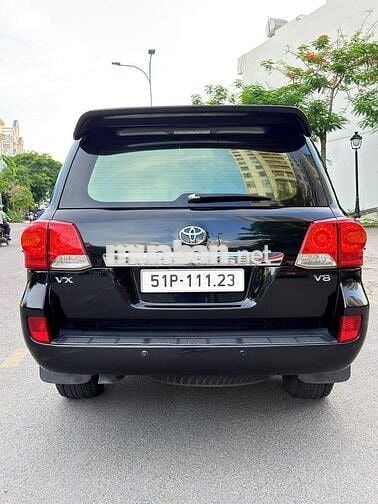 LandCruiser LC200 (VX 4.6L V8) Nhập Nhật Kèm Biển