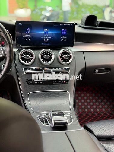 Mercedes C200 2018 Đen AT (9G-Tronic) Full Option