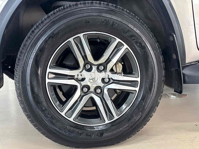 FORTUNER MÁY XĂNG 2019 - LƯỚT 35,000km - GIÁ TL