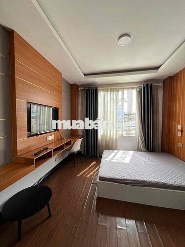 STUDIO CỬA SỔ TRỜI FULL NỘI THẤT NHƯ ẢNH GẦN ĐH SGU,SƯ PHẠM,UEH,..