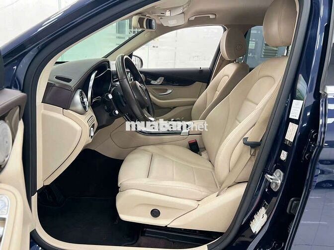 Mercedes-Benz GLC 200 2019 Xanh cavansite