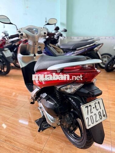 Honda Vision 2011 màu Đỏ