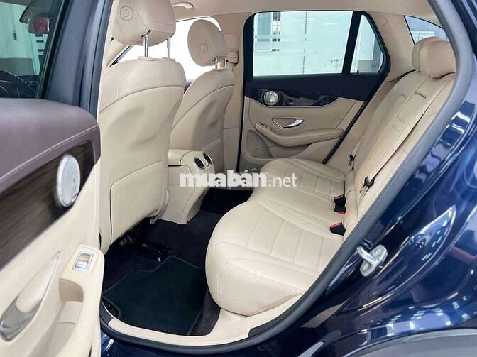 Mercedes-Benz GLC 200 2019 Xanh cavansite