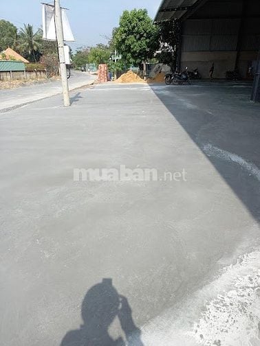Nhà xưởng cần bán Thạnh Xuân ngã 4 ga , DT: 400m2