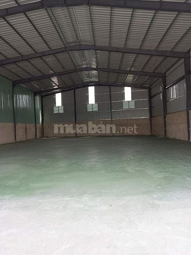 Nhà xưởng cần bán Thạnh Xuân ngã 4 ga , DT: 400m2